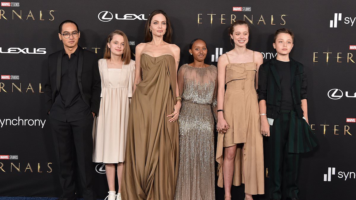 Angelina Jolie is accused of sabotaging her six kids' relationship with Brad Pitt - as ex bodyguard claims the actress was overheard telling the children to AVOID spending time with their devoted dad trib.al/sl4kh6E