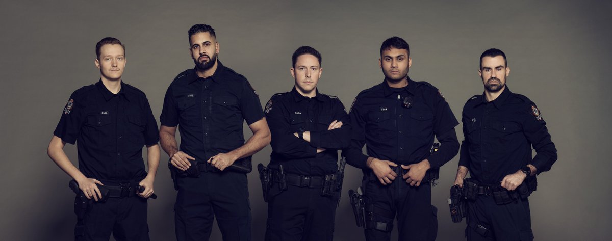 #VPDCommendations2024: For courageously confronting a man armed with a knife, the following officers were awarded the Chief Constable’s Citation: Constables Prabh Dhaliwal, Shanan D’Souza, Sean Ferguson, Dallas Taylor, and Malcolm Upton. Read their story: bit.ly/3vku8ig