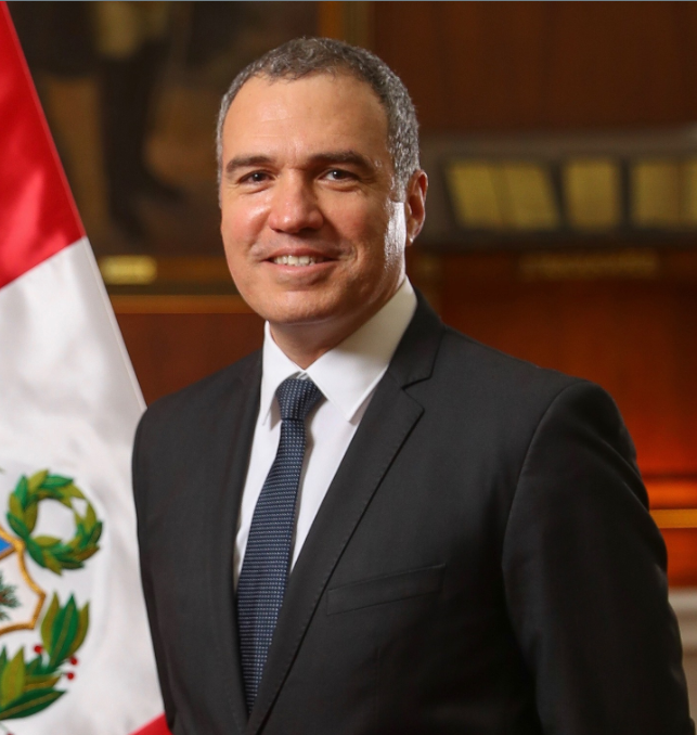 sagastismos's tweet photo. Si Mañana fueran las elecciones presidenciales, 
¿A quién le vas?
Salvador del Solar         Francisco Sagasti
 ⬇️RT                               ❤️Me gusta https://t.co/EwdDZNKCAc