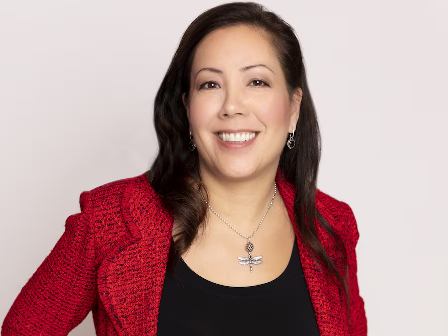For Julia Chung (@JuliaChungFP), financial savvy and independence were important from a young age. “At the dinner table, we would talk about the importance of having a strong work ethic and discuss different monetary systems around the world,” says the co-founder and chief