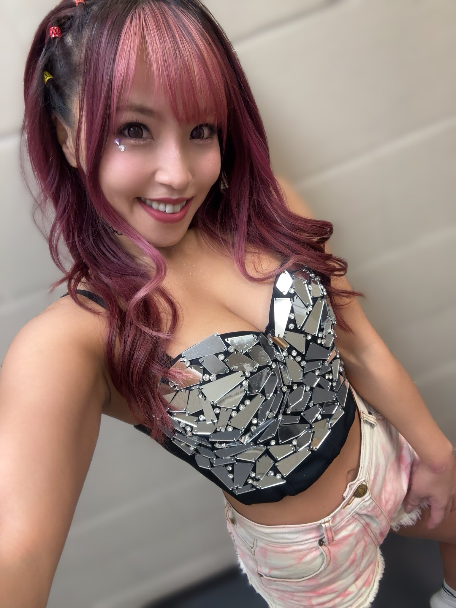 GNKJU5ea0AA01xg?format=jpg&name=large