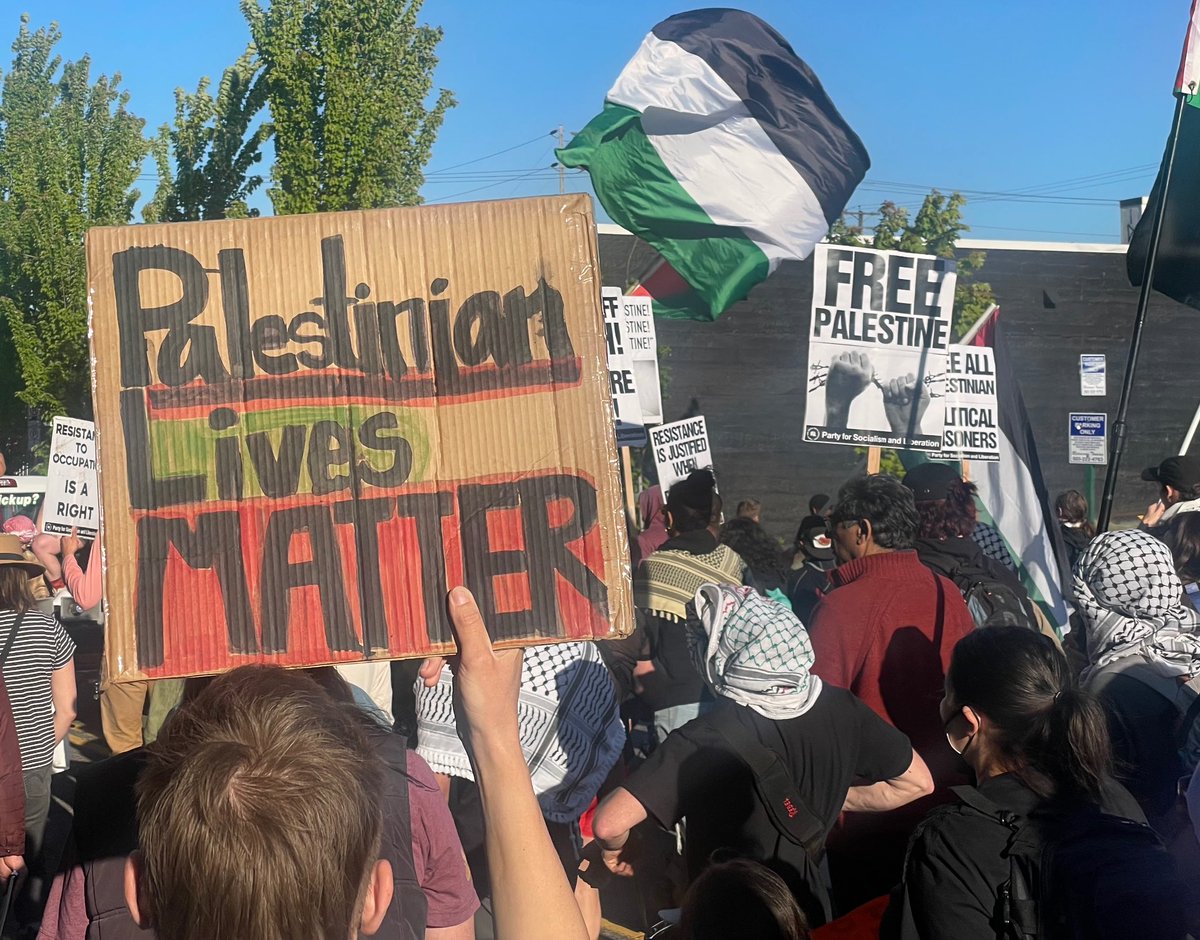 #At the ‘All Out For Rafah: Emergency Call To Action’ Demonstration in PDX (5/8/2024)! 

.
.
.
#rafah #rafahunderattack #alloutforrafah #PDX #istandwithpalestine #istandwithgaza #FreePalaestine #stopgenocideingaza #stopethniccleansing #ceasfire #ceasfirenow #genocidejoe #freegaza