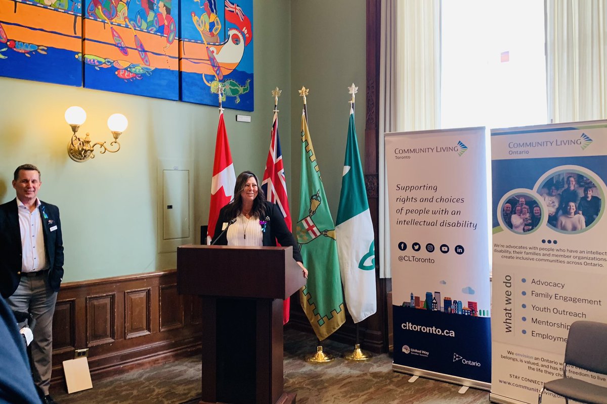 .@CLOntario had a strong lobby day at Queen’s Park - special shoutout to @MTaylorNDP who connects on a compassionate & pragmatic level always🧡 The developmental services sector needs your support now more than ever. 80% of Dev Service agencies face deficits next year. #onpoli