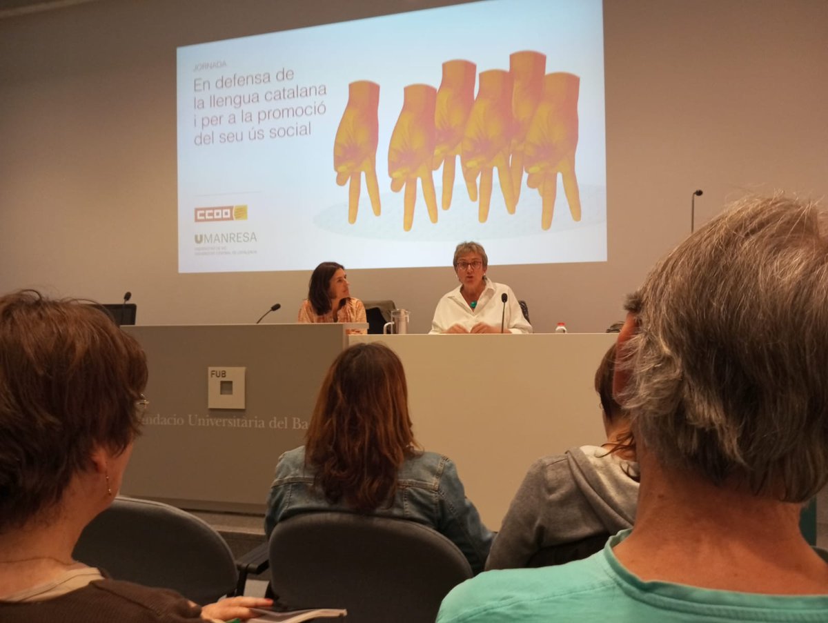 Hem gaudit a la #UVIC de Manresa d'un debat molt interessant sobre la promoció del català i la necessitat d'incorporar el seu ús al món del treball. @silviamassane @montseros