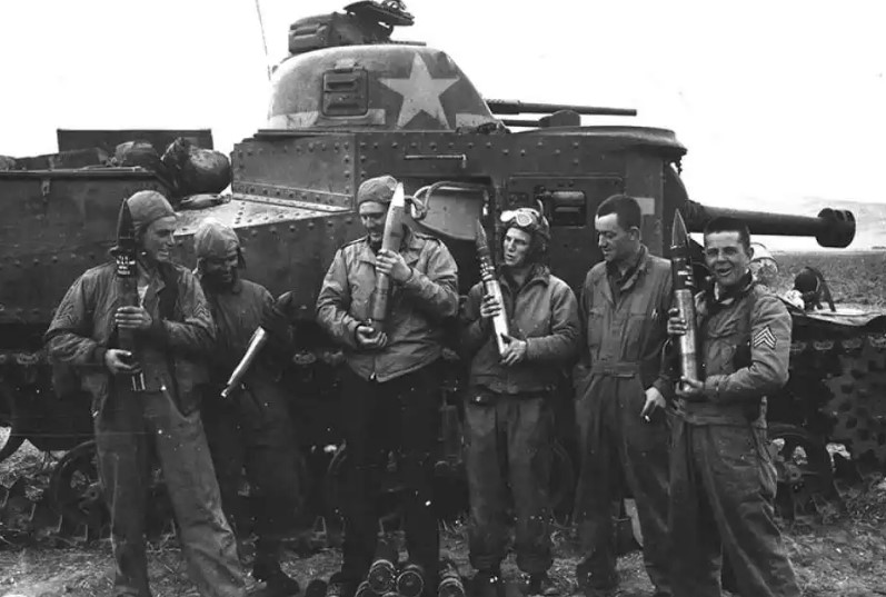 This Day in 1AD History -1943 📜 The 1st Armored Division became the first American armored division to fight in World War II, seeing bloody action to capture Tunisia and the strategically vital Kasserine Pass. #IronSoldiers