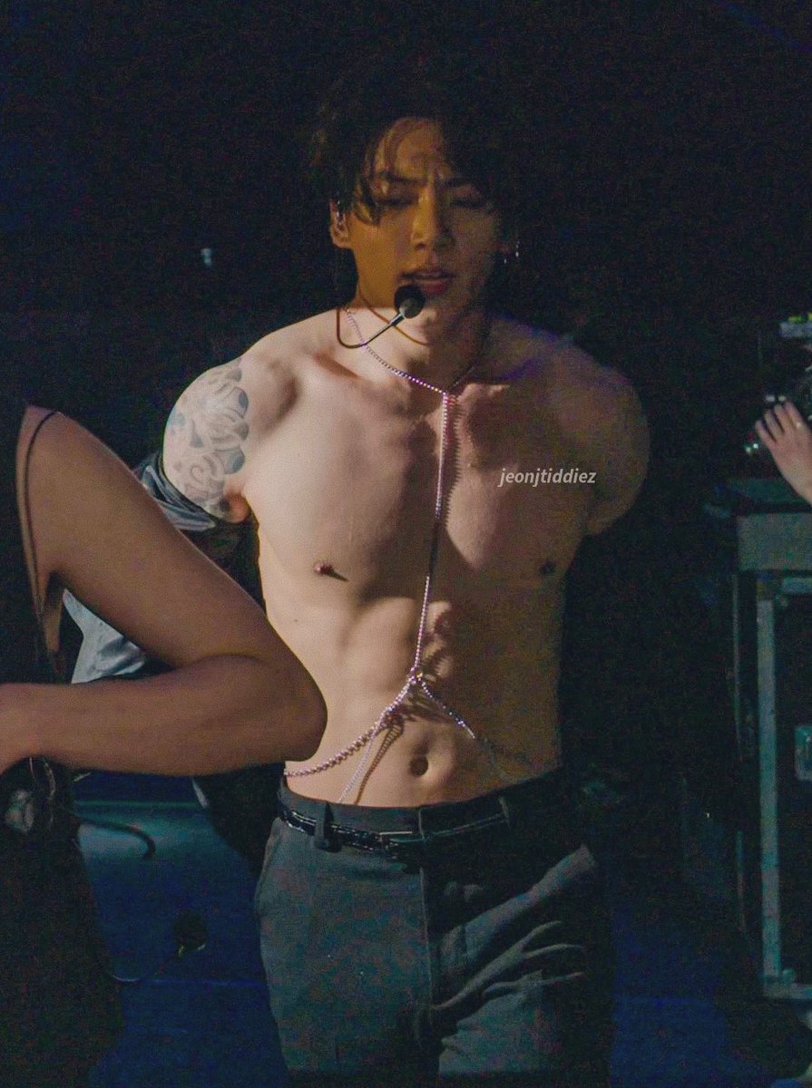 정국 tweet media