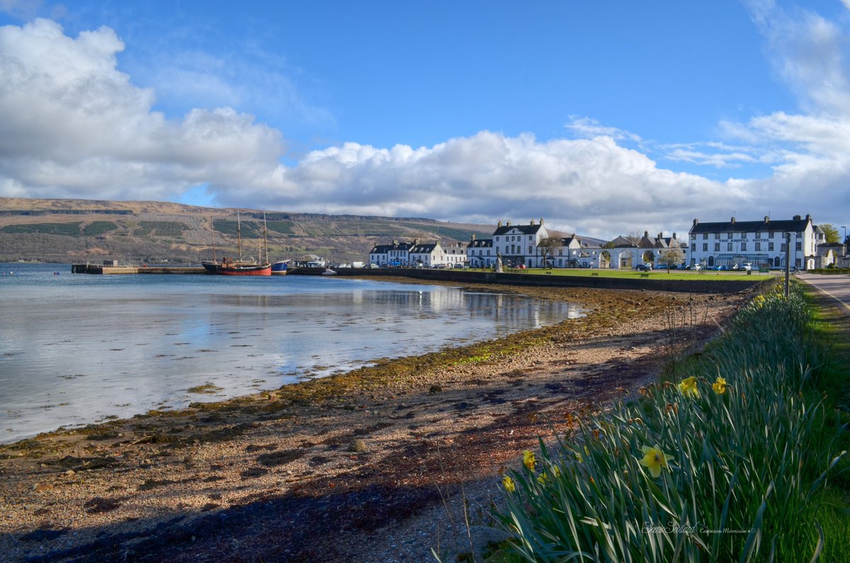 facebook.com/ScenicScotland…
Inveraray Harbour, Argyll.

#scotland #history #historicscotland #historicscotland #visitscotland #wildscotland #lovescotland #beautifulscotland
