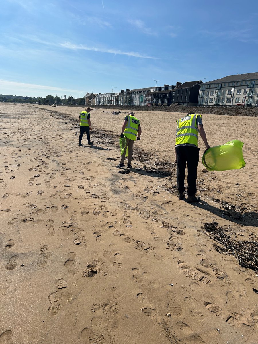 This #MotherOceanDay, and in line with our commitment to supporting @Keep_Wales_Tidy, our ESG team have carried out a litter pick on Swansea Beach ♻️🗑️
