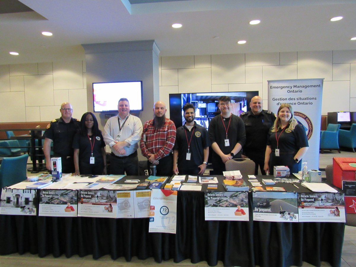 Emergency Preparedness Week at Fallsview Casino Resort with Vince Deluca, Emergency Management Ontario and Niagara Falls Fire Prevention providing emergency preparedness materials and information to casino staff. Thanks for the invite! @OntarioWarnings @fallsviewcasino