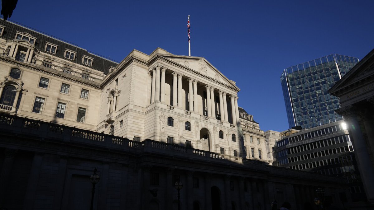 Bank of England expected to wait for more evidence that inflation is under control before rate cut bit.ly/3ybsYqF

Via @APBusiness

#BoE #inflation #economy
