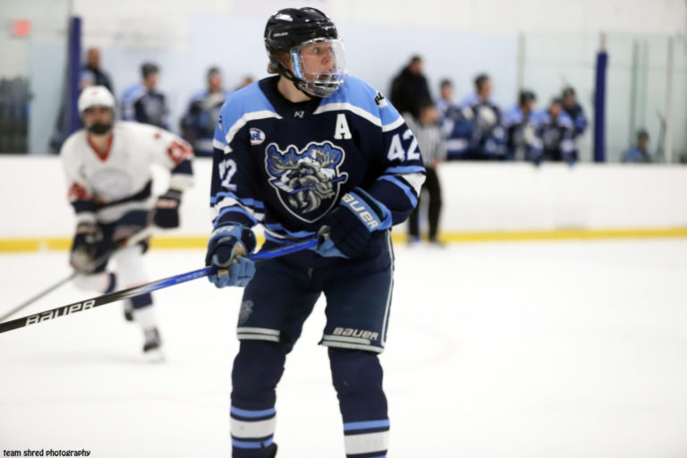 Josh Doolan(42) commits to 2-time @d3hky champs @HobartHockey for 2024/2025 after a successful @NAHLHockey frame @nhmountainkings collegehockeyplayers.com/players/josh-d… he will help further solidify their blue line @josh_doolan @DIIIHockeyNews