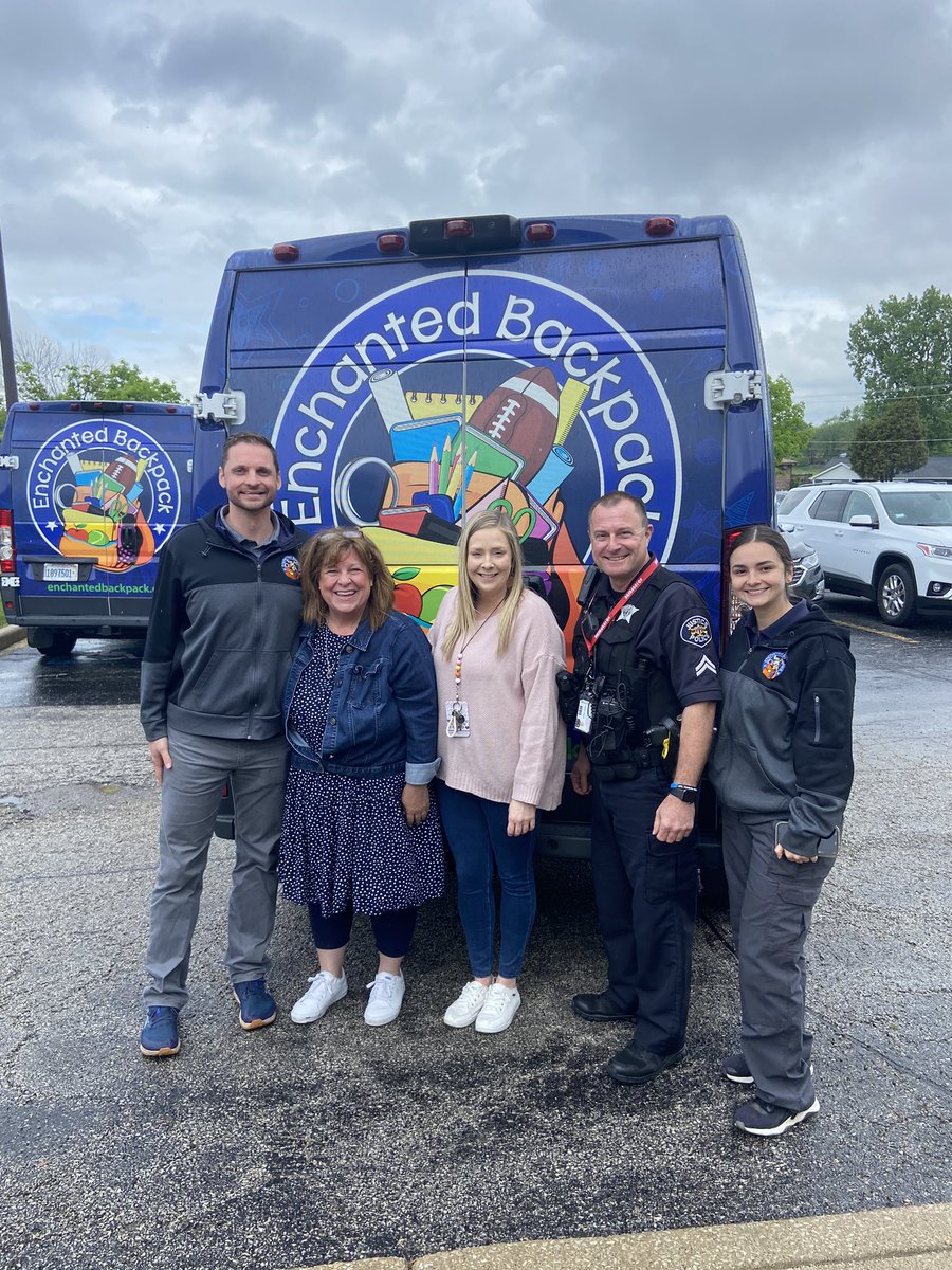 Enchanted Backpack with yet another generous donation drop-off at Brodnicki Elementary School.  As always, very much appreciated!  🙏