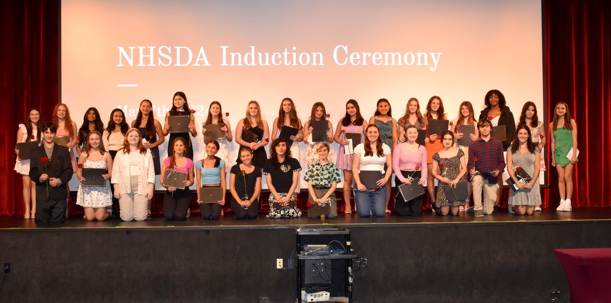 22 NS High School Students were Inducted into  National Honor Society of Dance Arts
Congratulations go out to 22 students who were inducted into the National Honor Society of Dance Arts (NHSDA) on 5/7 by advisor, Ms. Simone Kuranishi, under the leadership of Ms. Dalia Rodriguez.