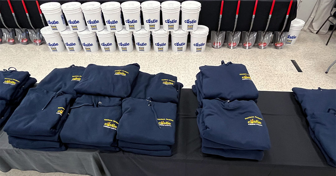 Masstown Hardware, in Debert, NS recently held a very successful Contractor Appreciation Evening event. Over 30 local contractors attended with over a dozen vendor displays. Congratulations on a great event!