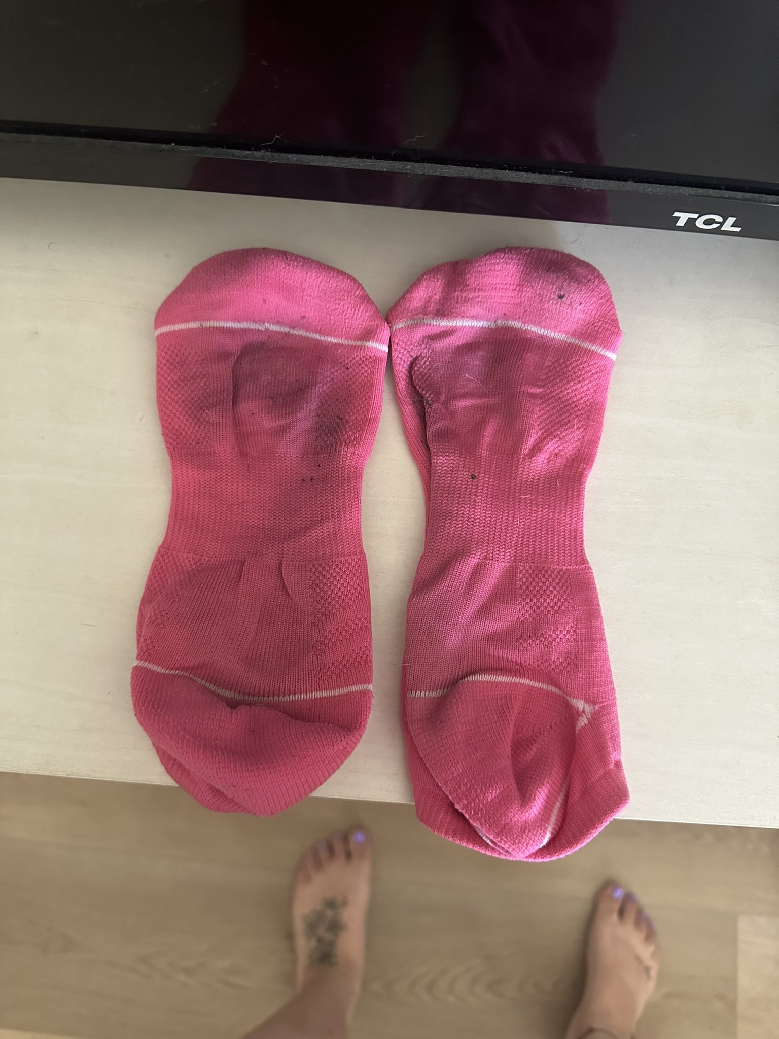 teen girls dirty socks Day 4 here we go! I am having the best  time wearing and selling socks to my fetishers out there. ☀️ DM your order  ☀️ Worn