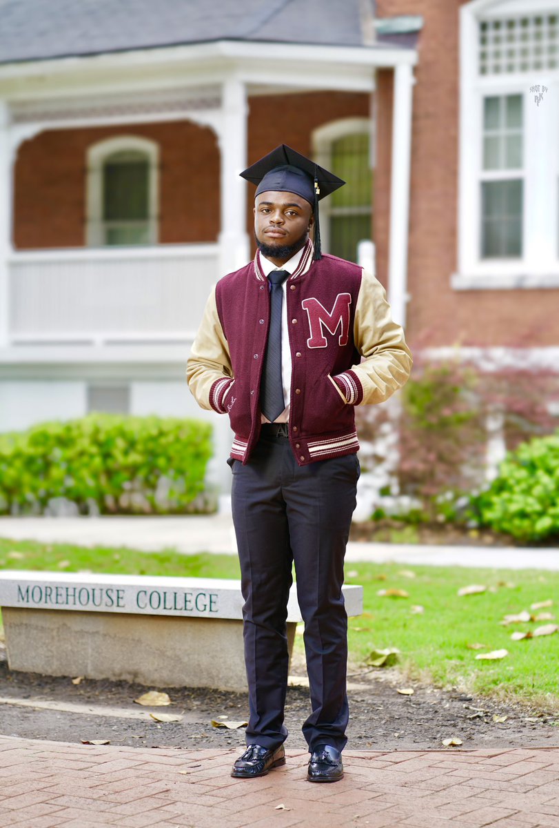 pstrboyrah's tweet image. you can tell a morehouse man, but you can’t tell him much 😉 #alumnus