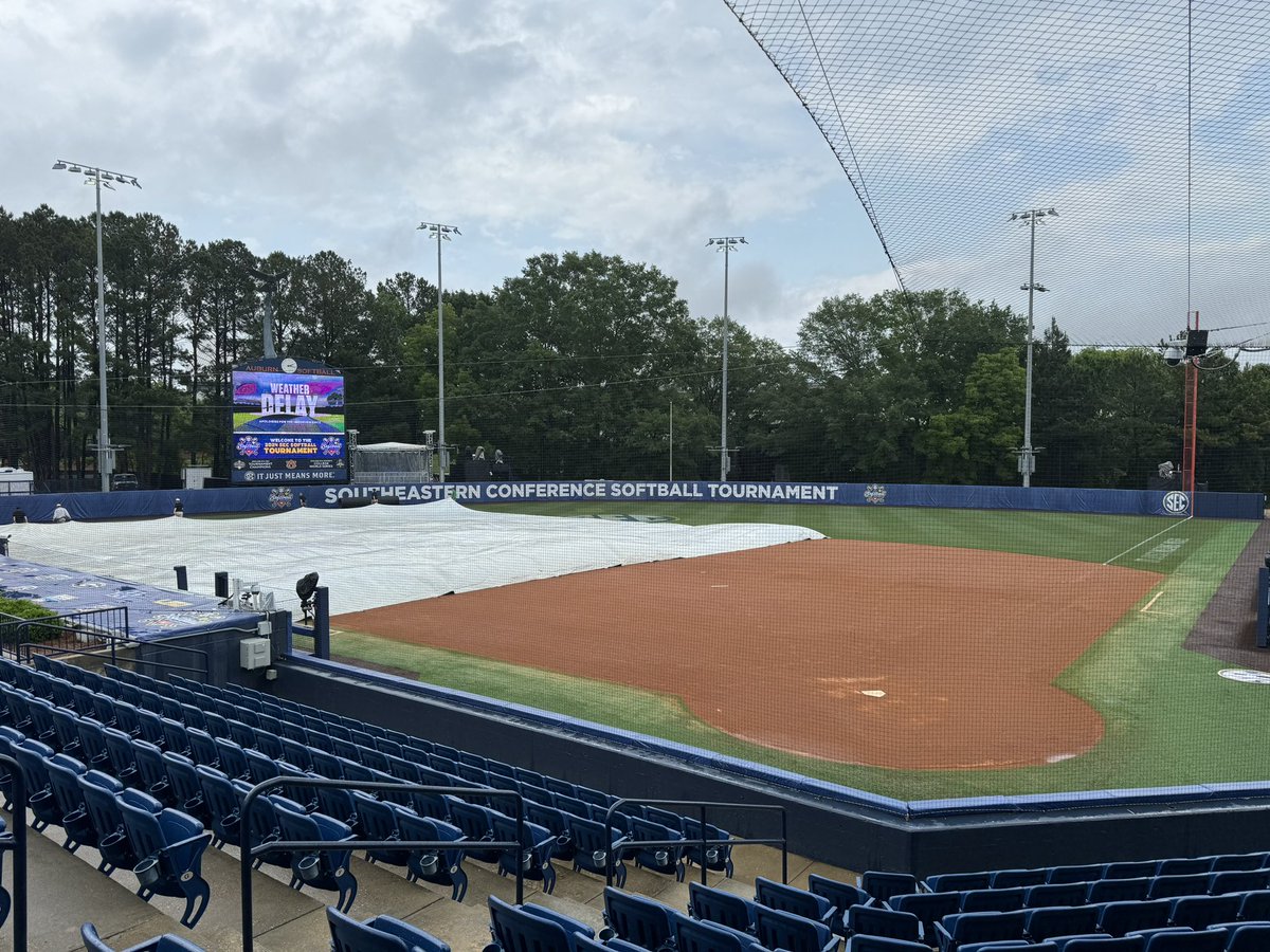 Always a good sign - let’s get ready to play two! #SECSB x #SECTourney