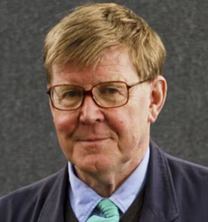 Best 90th birthday wishes to my favourite Alan Bennett. Icon. He would be Sir Alan Bennett had he not turned a knighthood down. Which sums him up.