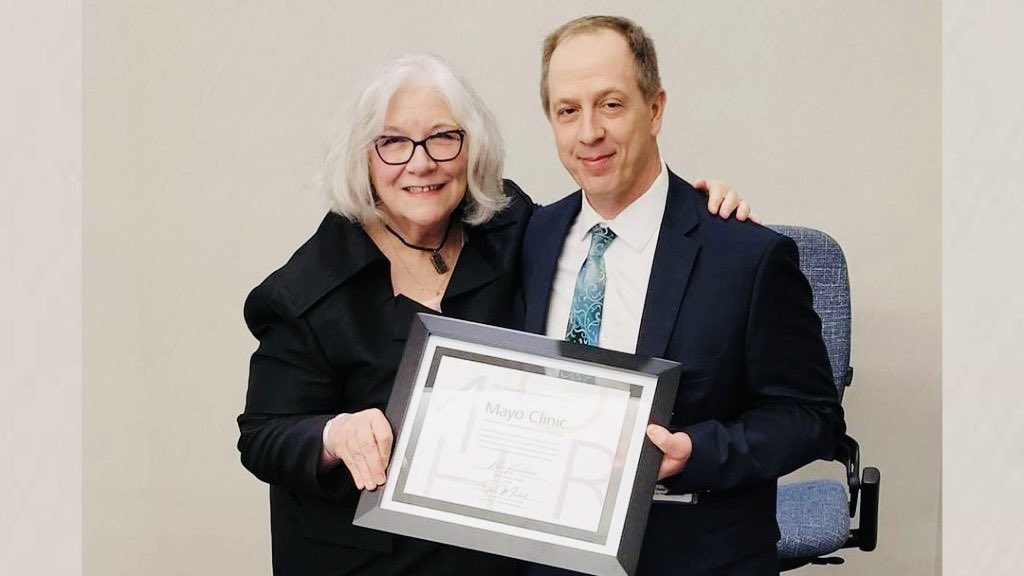 Joe Doppler is an infinitely talented Operations Manager and an architect of our digital practice; his commitment to staff well-being makes AP a better place to work (inspiring evidence below).

youtu.be/G4VEhx4xS8I?t=…

#pathology #digitalpathology #leadership #mayoclinic