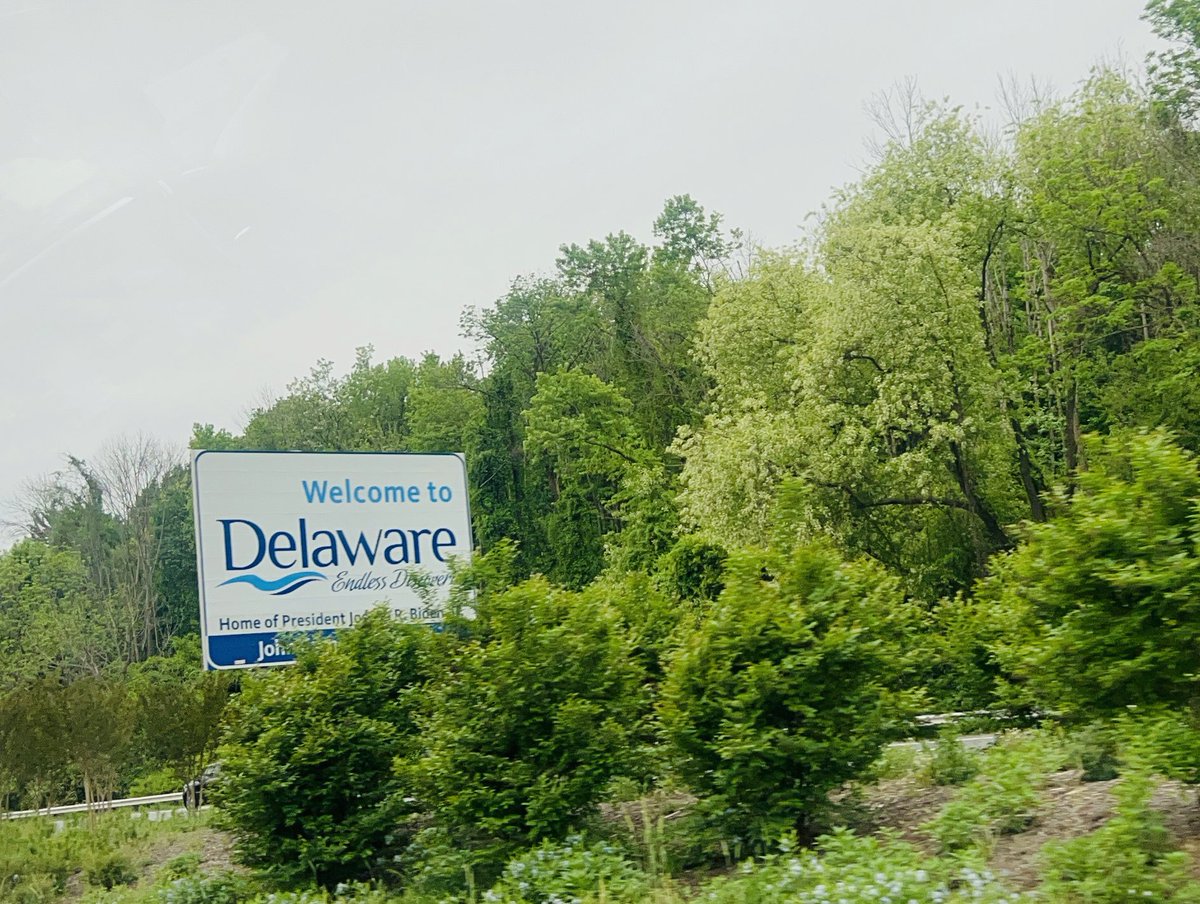 Tonight I am presenting at the Delaware Society of Clinical Oncology. It is an honor to present at an @ASCO State Affiliate meeting, but extra special because I am working with a team in RI right now to (re) launch ours, and because #Delaware is my 5️⃣0️⃣th State!! ✅🇺🇸🙌🏻