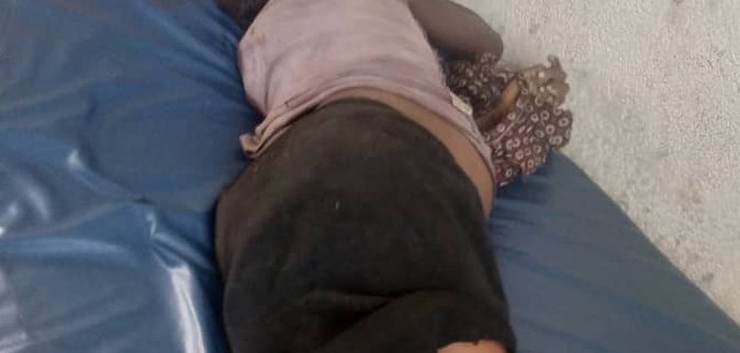 une maman 🤰 enceinte violée par 6 éléments armés RDF a été conduit à l'hôpital de Rutshuru en RDC. 10' après elle est décédé. Les sources de l'hôpital de Rutshuru évoquent Un saignement grave.😭😭😭
@ONUFemmes @ffcrdc @ong_refecd @@rfi