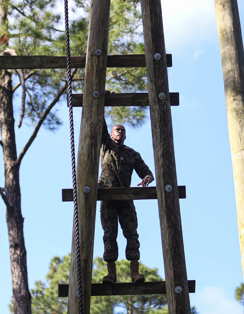 Just Be Confident… Recruits with Echo Company, 2nd Recruit Training Battalion, conduct the Confidence Course on @MCRDPI, May 1, 2024. The Confidence Course is used to instill confidence into the recruits through the various challenging obstacles.