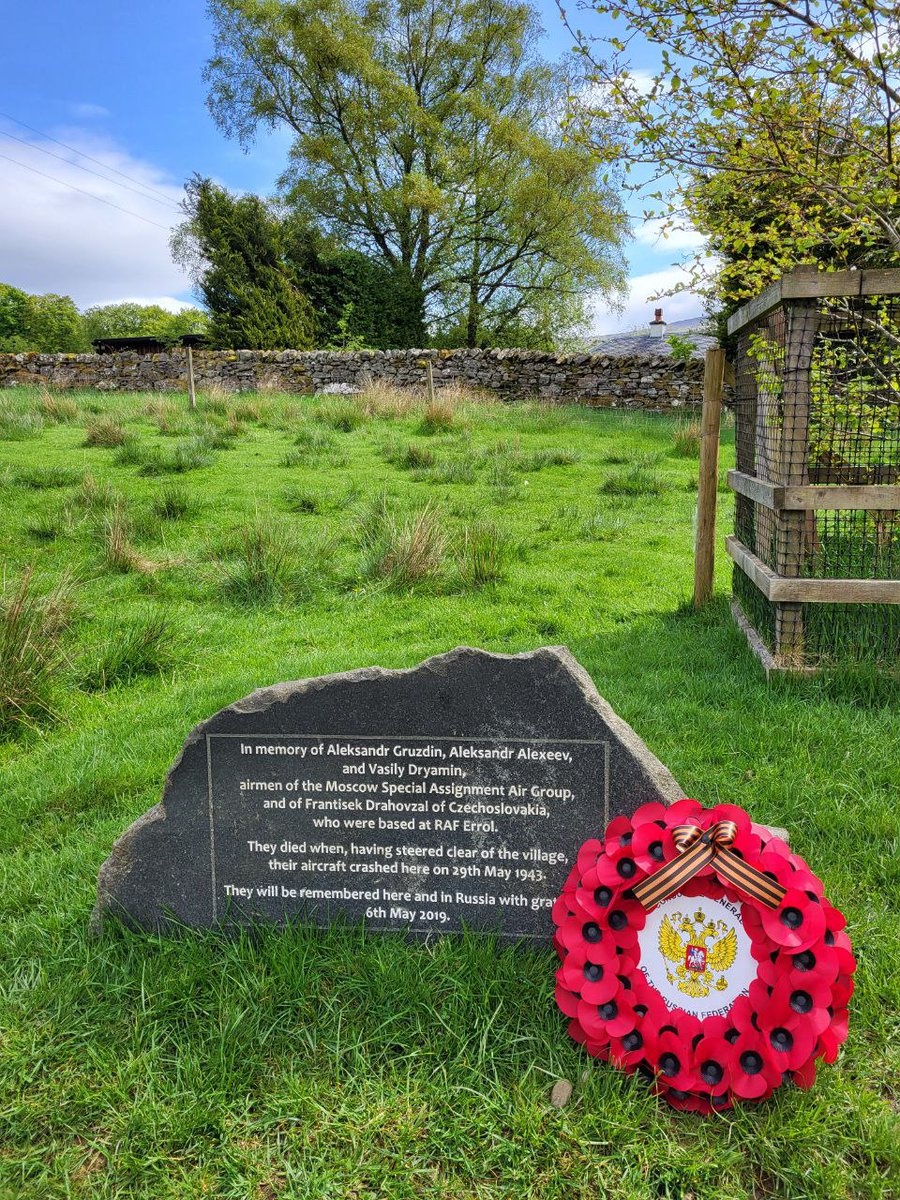 RussiaScotland's tweet photo. On the Great Victory day Consul General of Russia in Edinburgh D.Moskalenko laid wreaths at the memorials to the 1 Air Transport Division pilots (Soviet Civil Air Fleet) who ferried British aircraft to the USSR and to the Soviet submarine B1 crew who died on the way from Scotland https://t.co/71X11NBA0C