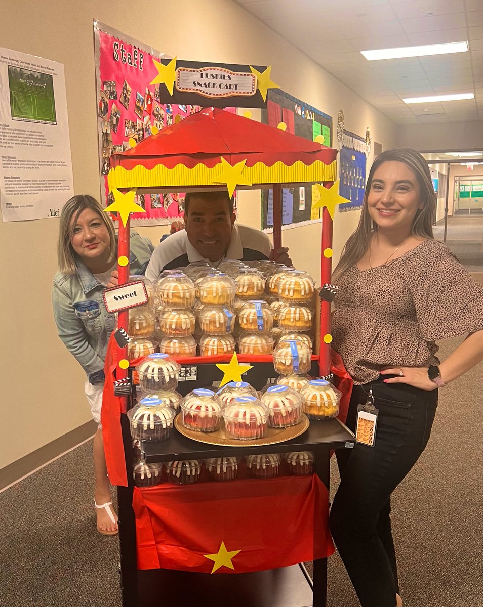 #TeacherAppreciationWeek #nothingbundtcakes the 3 musketeers enjoying a sweet treat 🧁