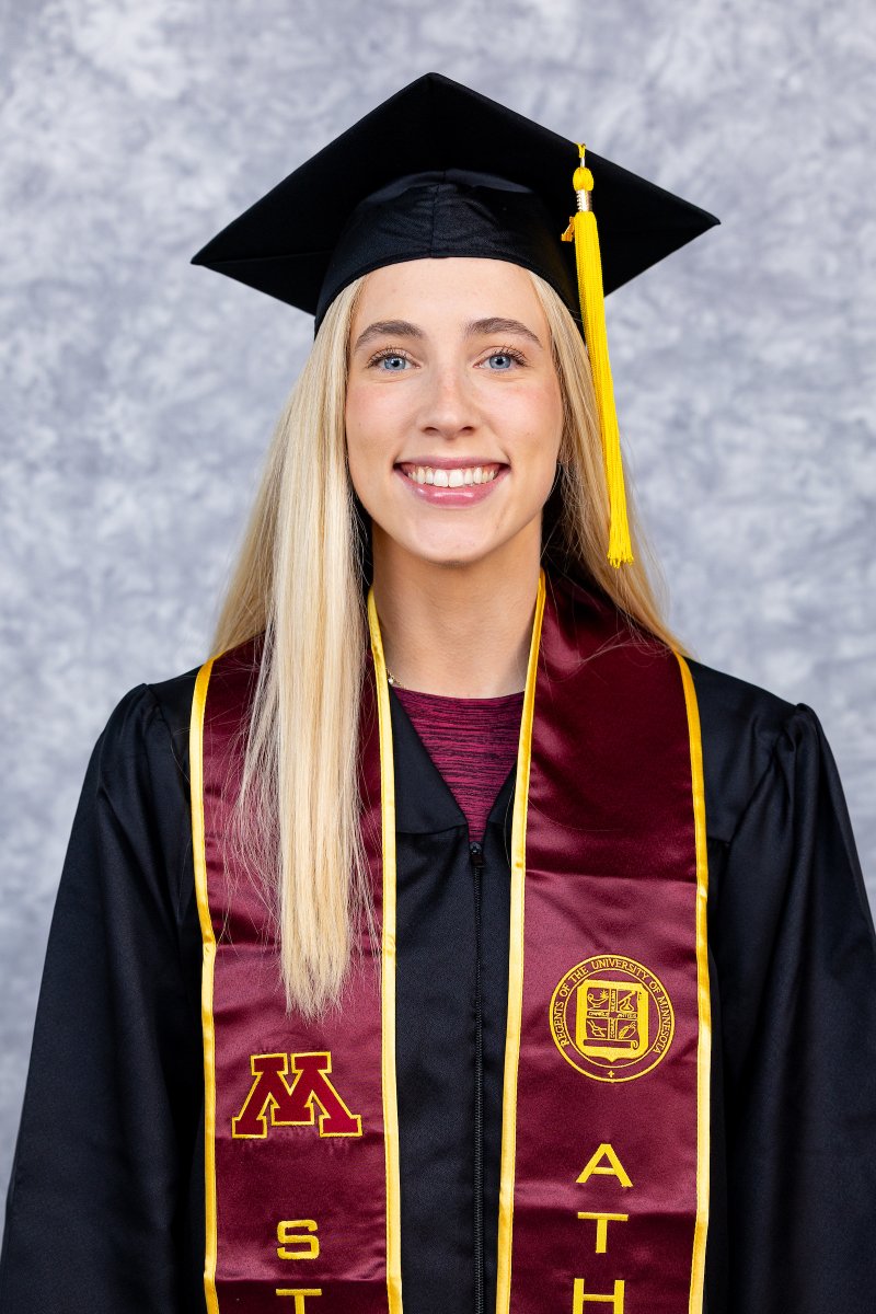 So proud of our graduate 🎓 Congrats Elise!