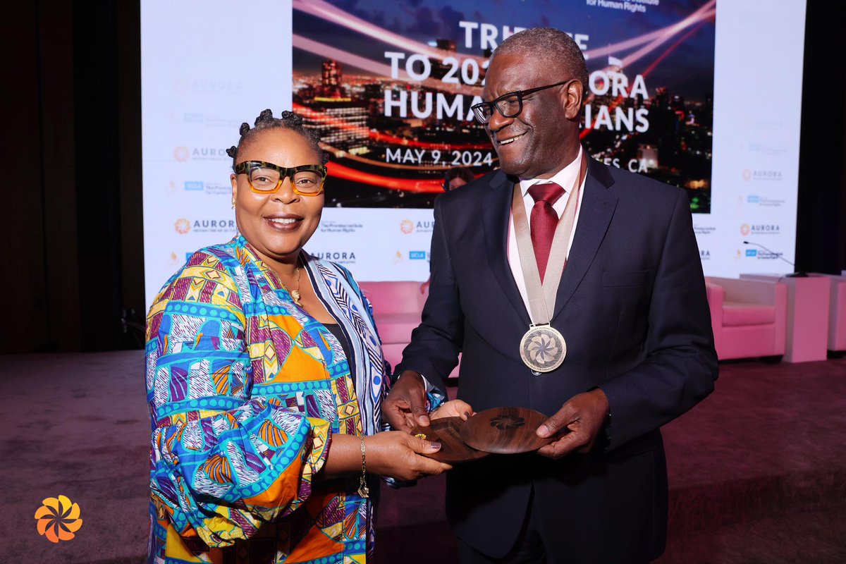 We are grateful to have Dr. @DenisMukwege with us at the Human Rights and Humanitarian Forum, where he received his medal from @LeymahRGbowee, Peace @NobelPrize laureate and member of the #AuroraPrize Selection Committee. Dr. Mukwege is the only one among the three 2024 Aurora