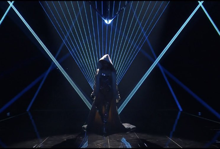 5Alessia's tweet photo. eurovision l’unico festival in cui passare da questo a quest’altro nel giro di 8 secondi #ESCita
#Eurovision2024 https://t.co/g465DwqLMf