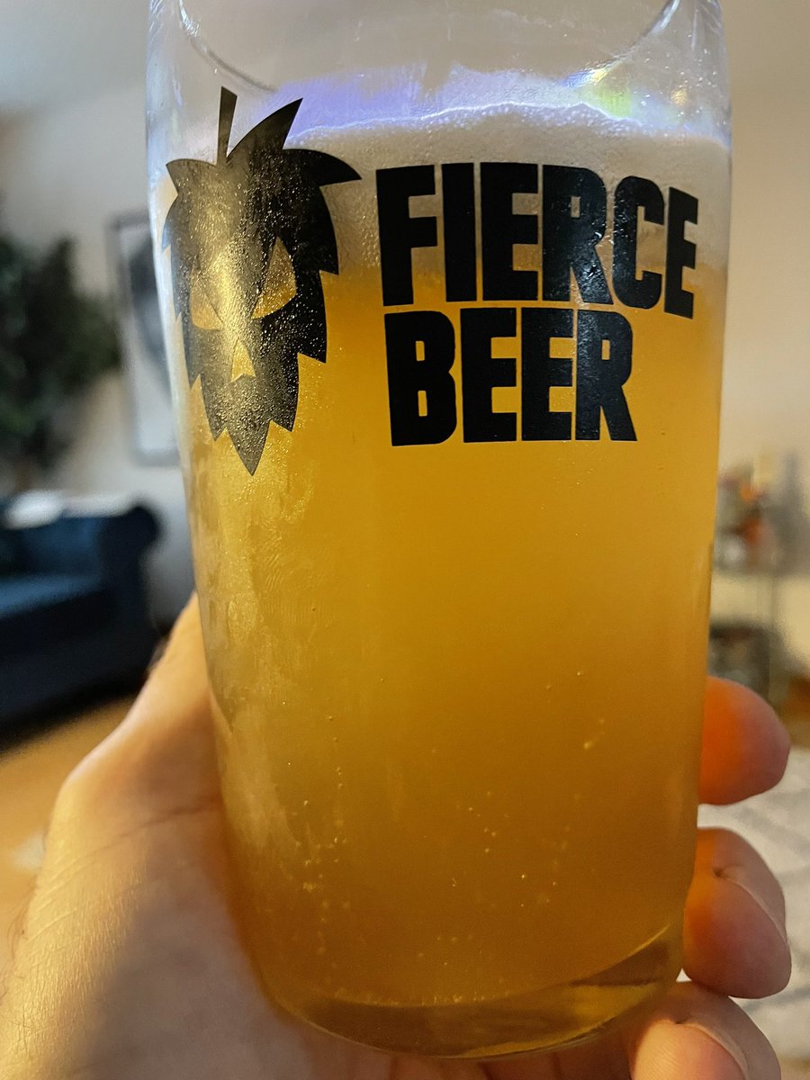 A long day and then cut grass so this one well deserved. Tangerine Haze Hazy Pale Ale by @fiercebeer A new one. Lovely ☺️