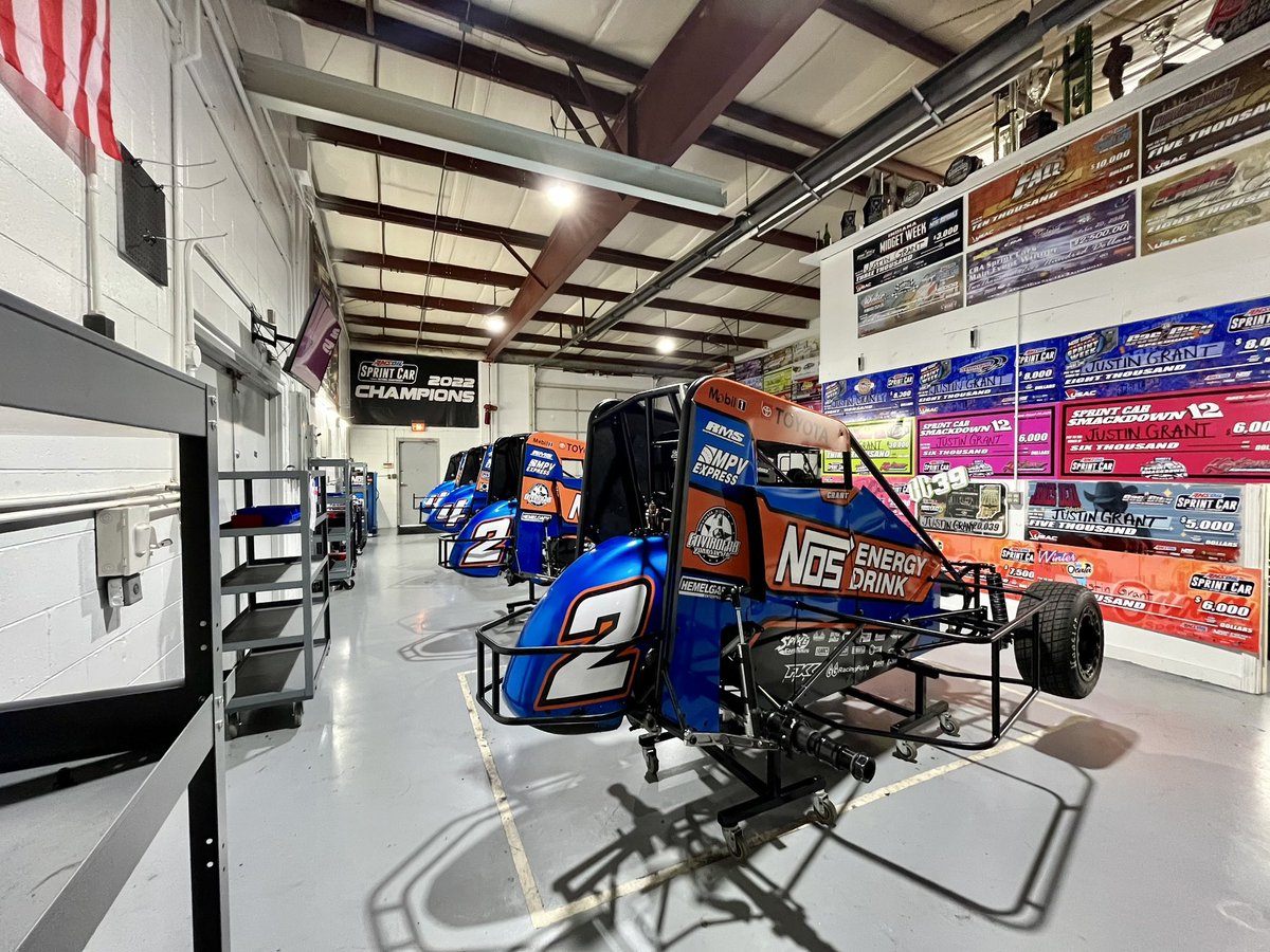 🤤 Fleet of @nosenergydrink race cars ready to take on @usacnation Grateful @toppmotorsports and @RMSRacing_ let me house these hot rods here on Gasoline Alley and thankful to have Jdub, Lacey and Nic working with me. I couldn’t have dreamed it any better