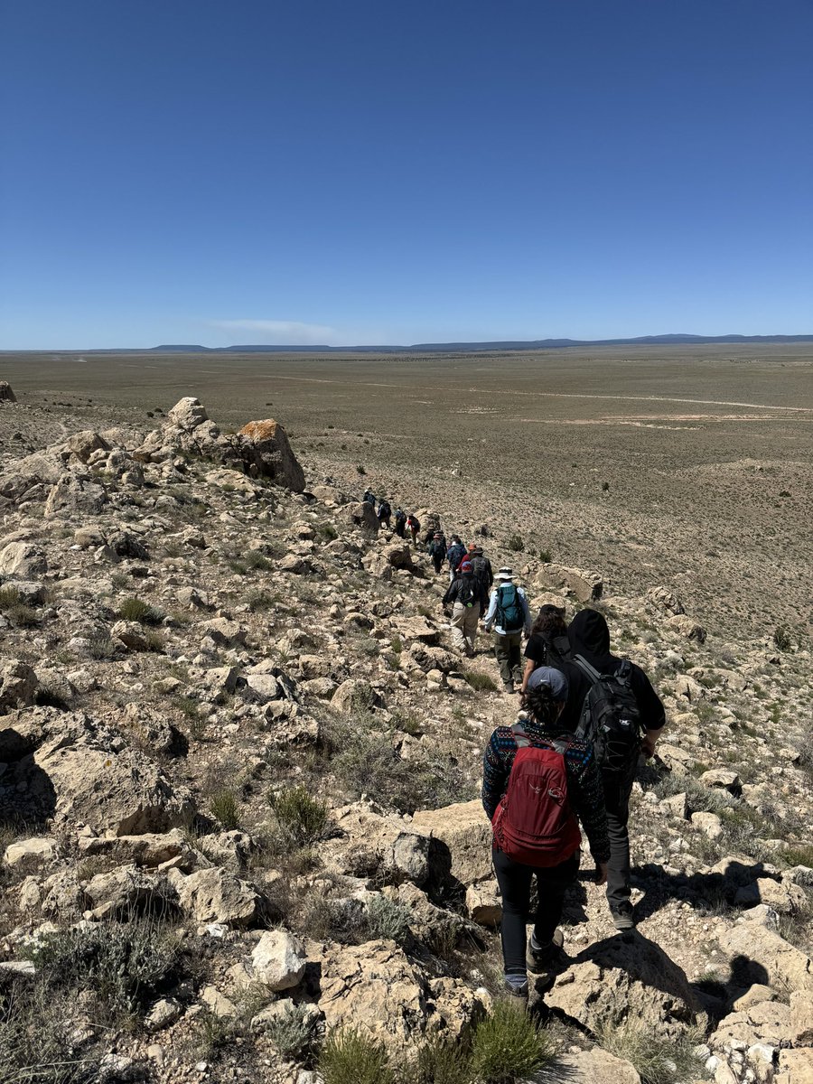 In my happy place 😀

Thanks so much <a href="/MeteorCraterAZ/">Meteor Crater</a> and <a href="/barringermeteor/">Barringer Crater Co</a> for providing my students with such an amazing learning experience #PS9605 <a href="/WesternU/">Western University</a>