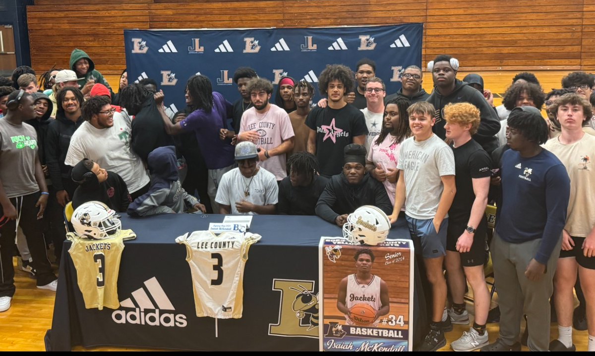 Congratulations to Isaiah McKendall on his commitment to Barton College to continue his education and football career.