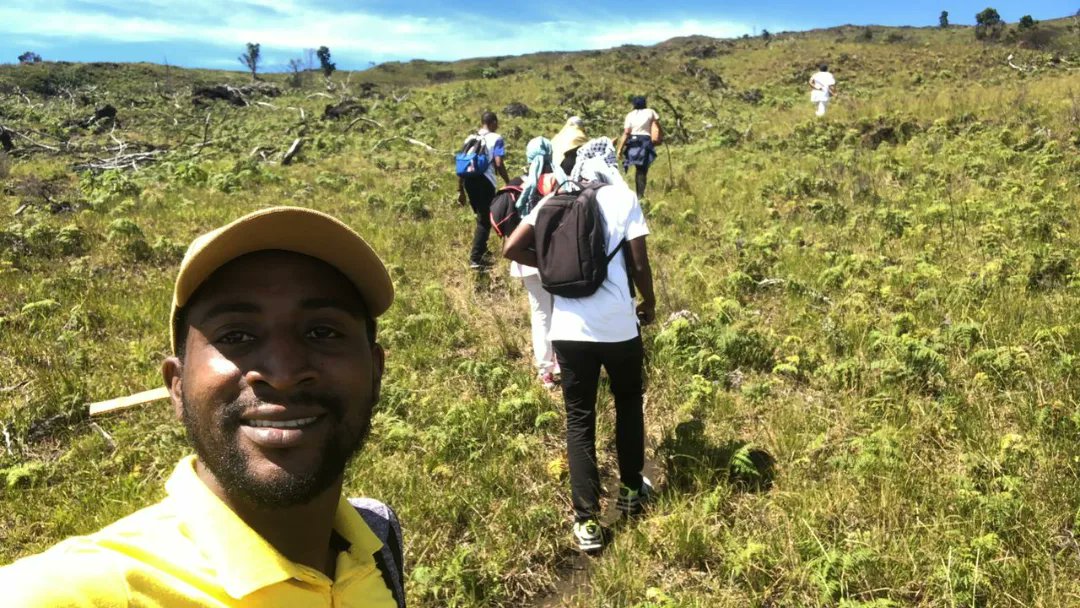 MBAEImadoudine1's tweet photo. Visiting Comoros Inslands, What are you waiting for ?
Get ready, join the next team to explore the hidden gem of Comoros. The highest montagne and volcano are just the beginning of an unforgettable adventure. Come and discover the best of Comoros.
#visitcomoros #karthala https://t.co/Xl8eREb5kg