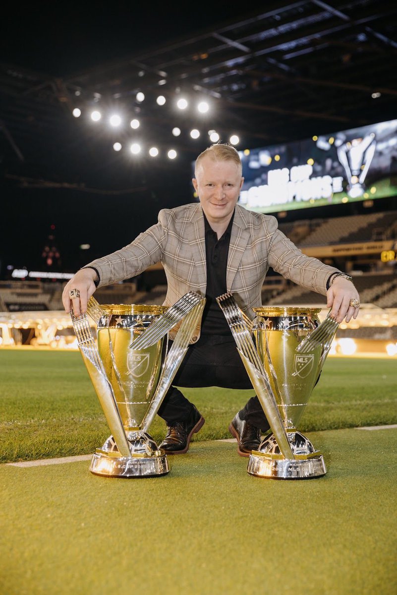 Sources: LAFC will hire a new technical director: Neil McGuinness. McGuinness won two MLS Cups with the Columbus Crew since joining in 2019. Crew in 2024 CCC final too. Integral in club signing Cucho, Zelarayan, Nagbe, Rossi, etc. w/ @PaulTenorio theathletic.com/5482559/2024/0…