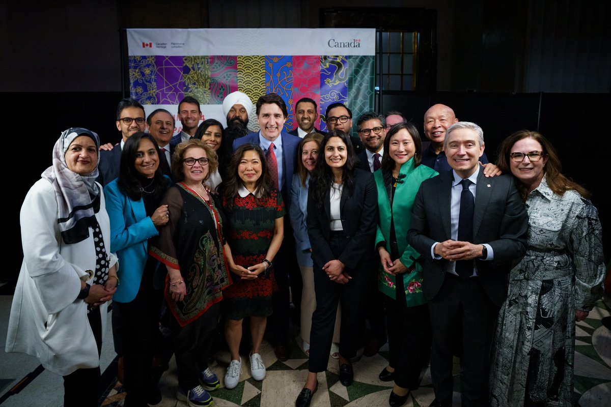 Asian Heritage Month is an occasion to honour the incredible contributions that Asian Canadians make to our country every day. And last night we did just that as Canadians from across the country came to celebrate #AHM2024 on the Hill!