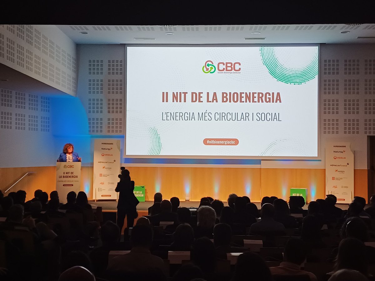 La Secretària d’Acció Climàtica de la Generalitat de Catalunya, @abarnadas, intervé per posar el punt i final a la II #nitbioenergiaCBC.