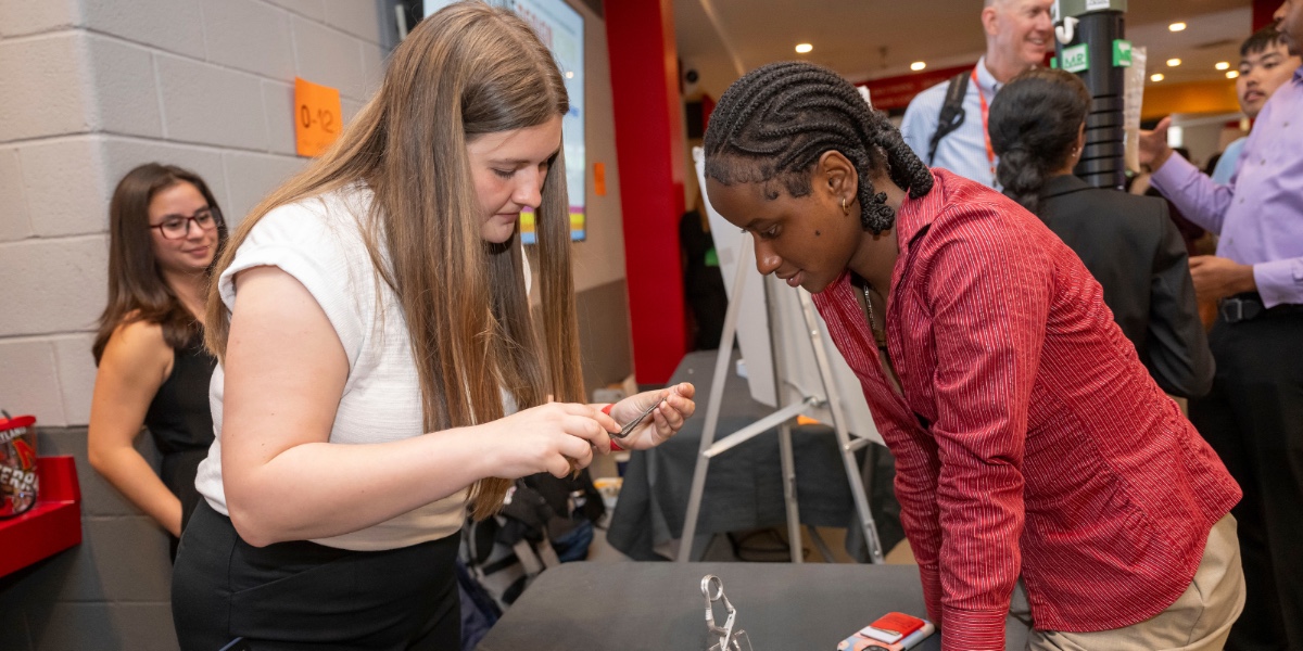 In a culmination of their journey as #TerpEngineers, last week's Capstone Design Expo showcased 500+ projects from our @ceeumd, @UMDAero, @umdme, and @UMDBIOE seniors. Guided by faculty and industry mentors, students presented their year-long endeavors! 🎉 go.umd.edu/Expo24