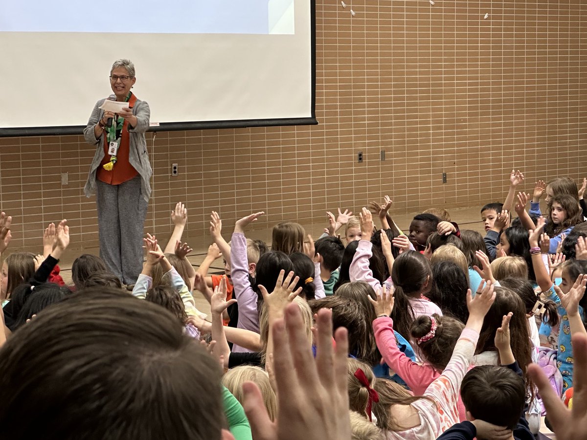 Raise your hands if you love Ms. Longhurst! Ridgecrest Elementary’s Sherise Longhurst is one of five arts educators chosen to receive a 2024 Sorenson Legacy Award for Excellence in Arts Education.