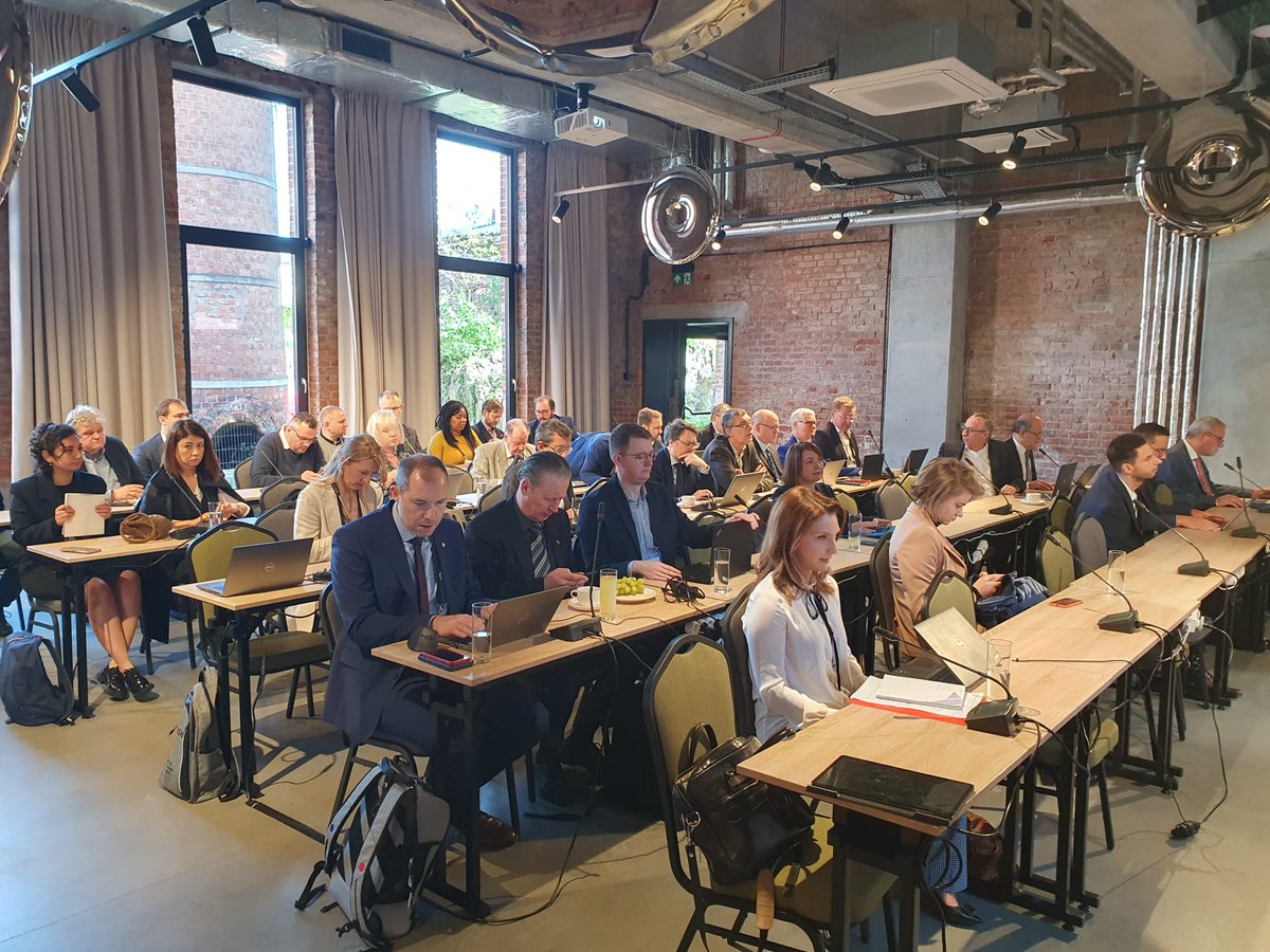 ITUEurope's tweet photo. 🤝@ITUEurope thanks all panelists from @Nokia @Ericsson @Orange_Polska @kig_ei #Systemics-PAB @Broadcom @ANCOM_RO @CEPT_ComITU @CYFRA_GOV_PL @ITUStandards for inspiring discussion on effective engagement of #Europe'an industry in @ITUStandards: Global Technical Standardisation https://t.co/poOOjg4q6y