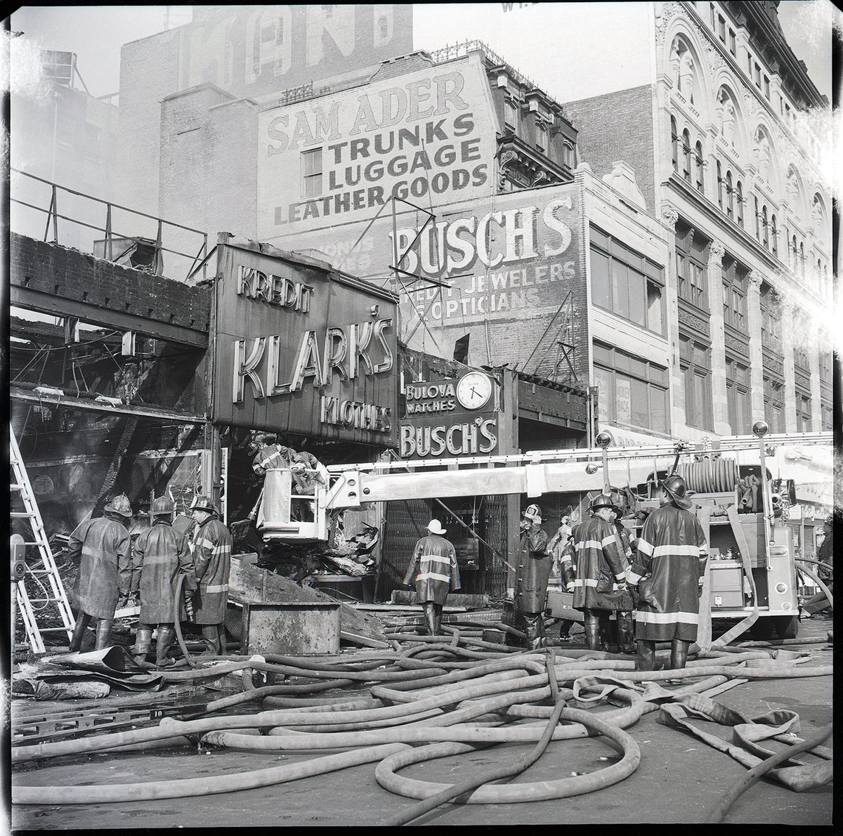 Today’s #ThrowbackThursday photo is from May 23, 1965. Firefighters responded to a 4-alarm fire at 128 West 125th Street in Manhattan. Learn more about FDNY history with the New York City Fire Museum Throwback Podcast, now available on Apple, Spotify, and Google Play.