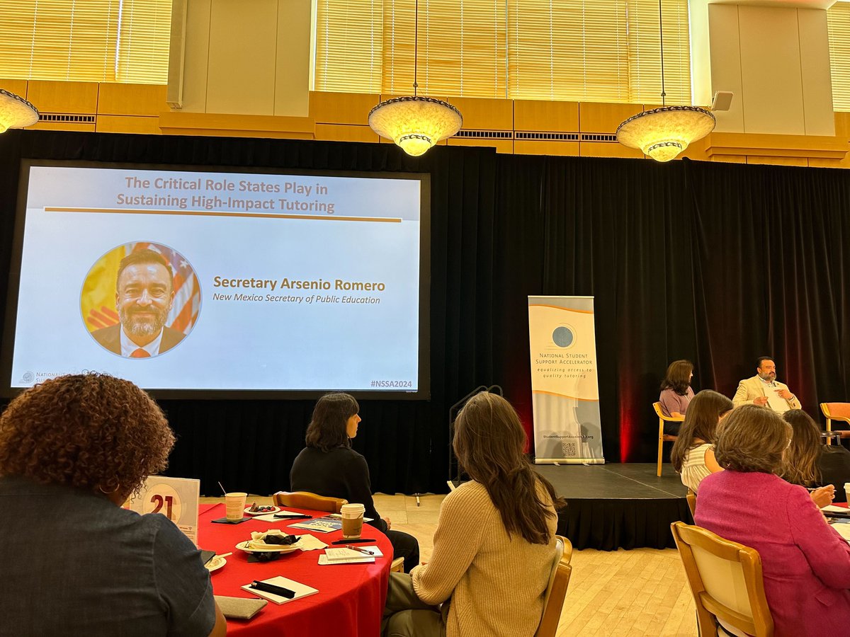 Tutor with Pearl tweet media