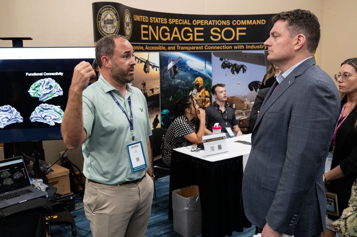 At #SOFWeek2024, I had the opportunity to meet with the @USouthFlorida’s Institute of Applied Engineering to discuss USF’s support to #USSOCOM and the value of partnerships between #Academia and the #SOF Enterprise.