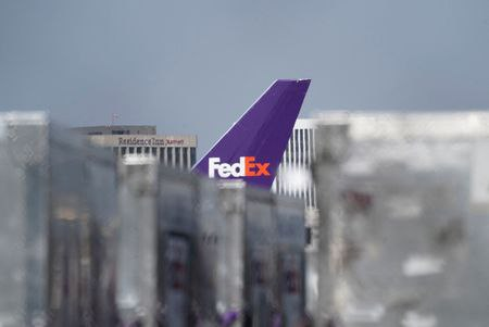 ⚠️ US TO DETERMINE CAUSE OF SOUTHWEST, FEDEX JETLINERS NEAR-MISS INCIDENT Full Story → PiQSuite.com/reuters/us-to-… The National Transportation Safety Board will hold a June 6 hearing to determine the probable cause of a February 2023 near- miss incident involving a FedEx cargo…