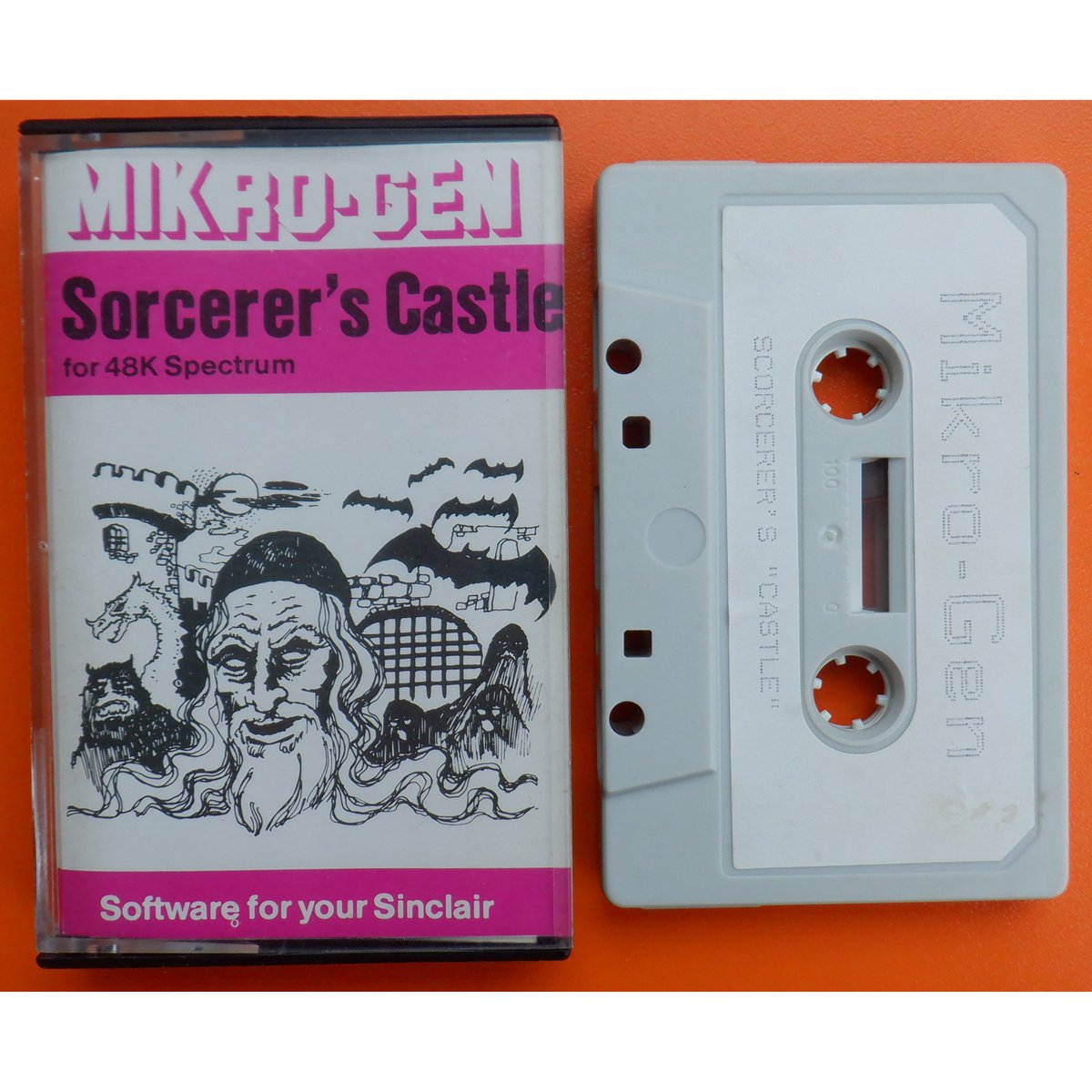 Sorcerer's Castle - a vintage computer game for the ZX Spectrum on cassette ©1983 Mikro-Gen. 🏰 🛒 ebay.co.uk/itm/1666230613… #Vintage #FollowVintage #SorcerersCastle #VintageComputerGame #1980s #ZXSpectrum #MikroGen #eBay