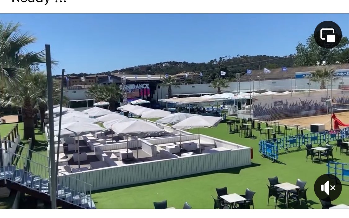 Venue set up for tomorrow evening welcome party for the 13th Barcelona 7 A Side Festival -
Almost 700 people attending 
60+ football teams from across Europe and also a women’s team from the USA 👍💪