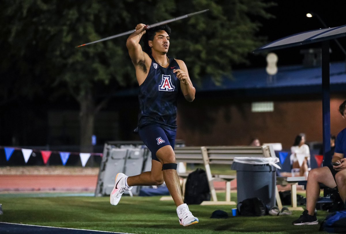 𝐏𝐀𝐂-𝟏𝟐 𝐂𝐇𝐀𝐌𝐏𝐈𝐎𝐍𝐒𝐇𝐈𝐏𝐒 𝐖𝐄𝐄𝐊

Wildcats in the Pac-12 top 10 entering the championships for throws:

Jared O’Riley - 3rd, Jav
Tapenisa Havea - 3rd, Shot Put | 9th, Discus
Sam Hala’ufia - 4th, Discus | 9th, Shot Put
Jesse Avina - 5th, Jav

#BearDown | #BeLezoLike