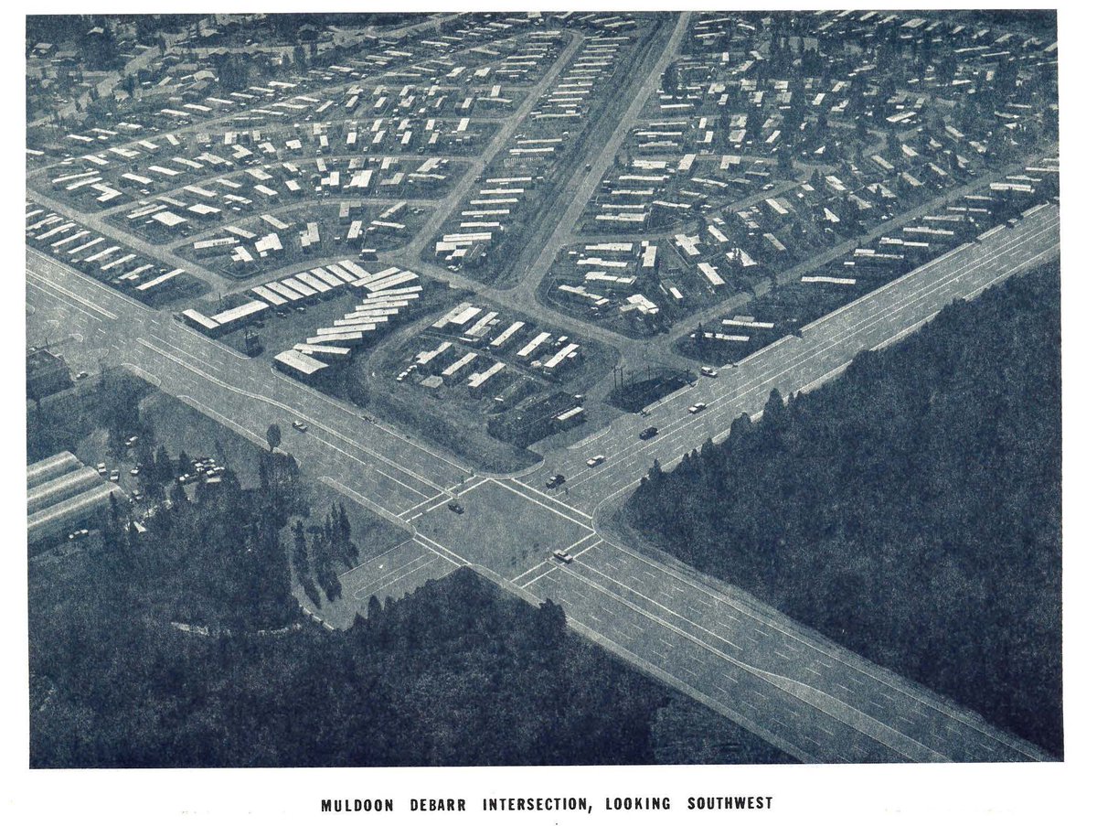 #historicalanchorage Aerial shot of Debarr and Muldoon circa 1971. From the 1972 AMATS Transportation Plan. @ANC_Historian @amats_planning